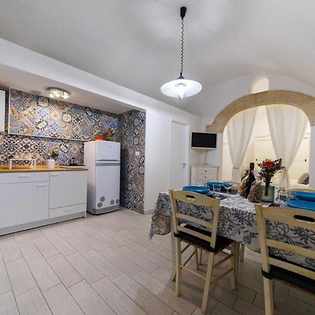ポリニャーノ・ア・マーレ Casa Vacanze Marvalヴィラ エクステリア 写真